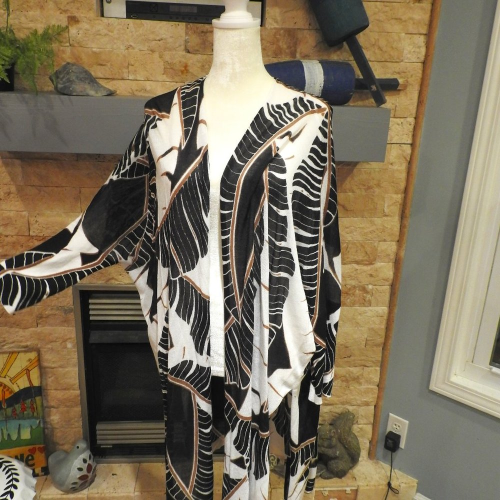 Chico's Asymmetrical Black and White Floral  Split Tunic
